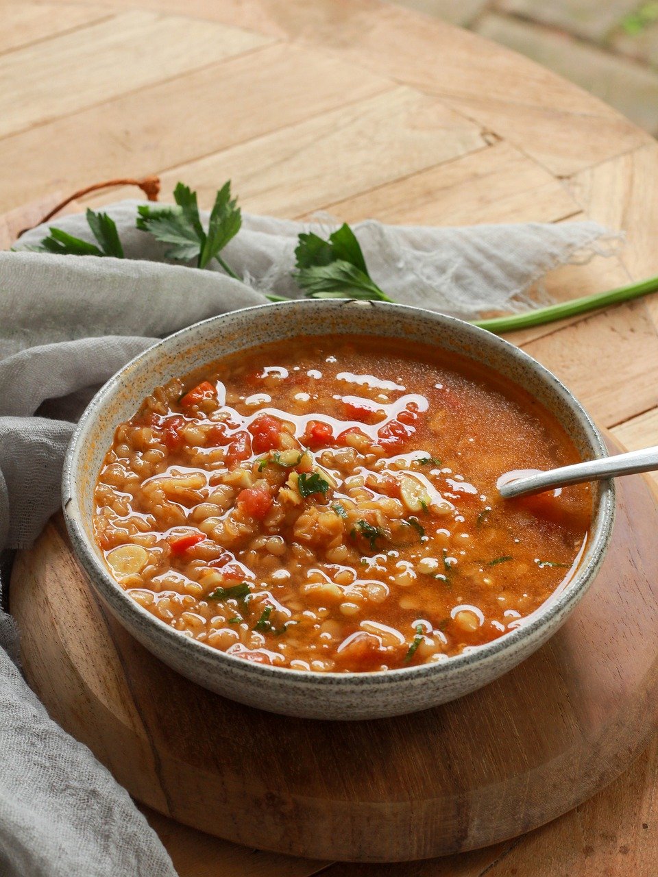 découvrez une recette facile et savoureuse de lentilles rouges, idéale pour un repas sain et rapide.