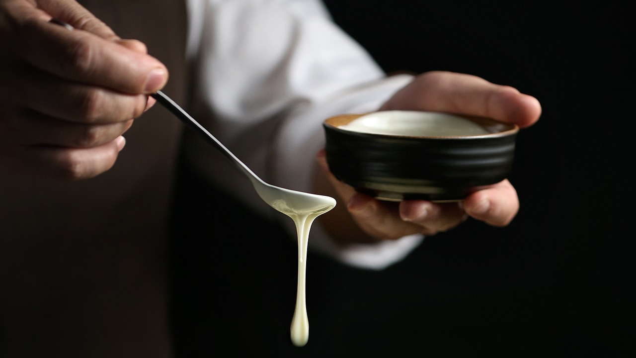 découvrez nos recettes et astuces de baking pour réussir toutes vos pâtisseries, du pain maison aux desserts gourmands.