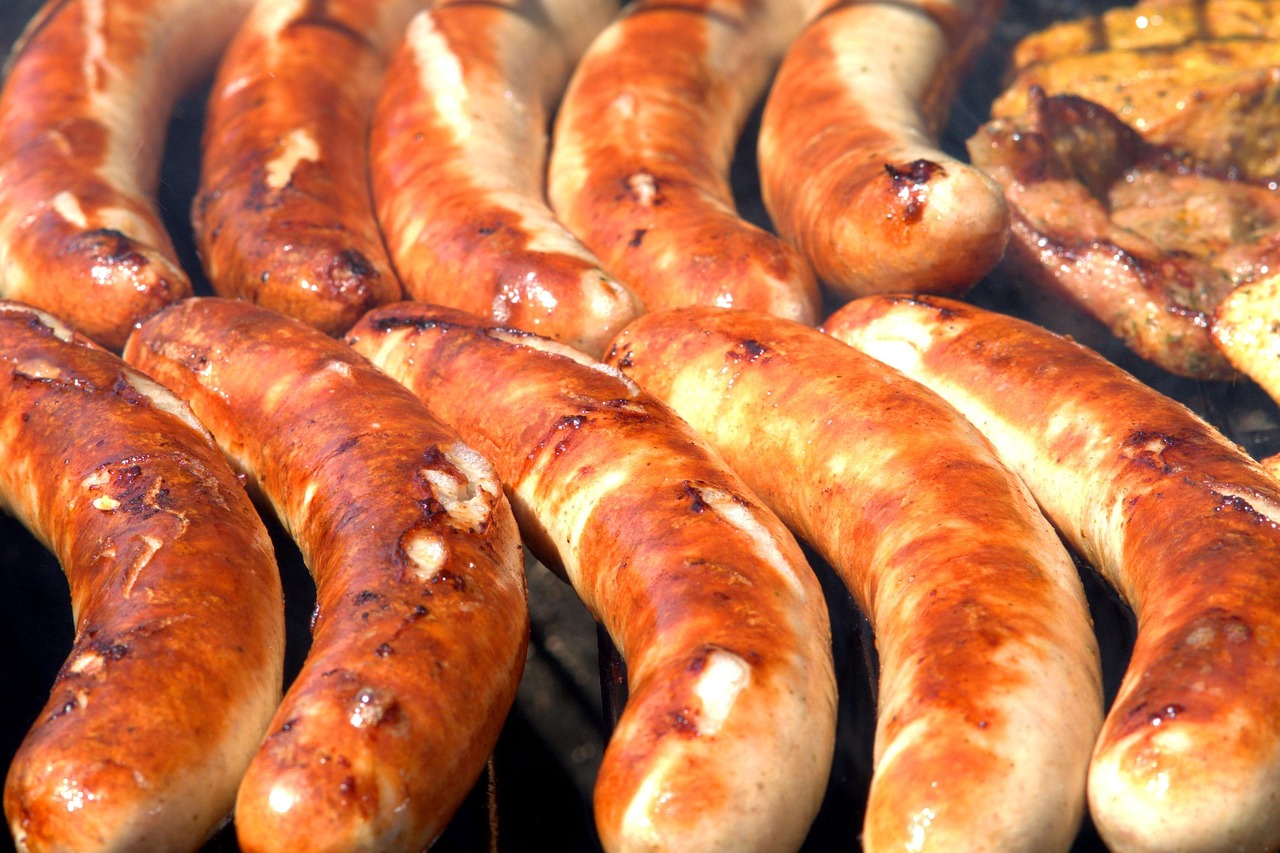 découvrez les meilleures techniques de cuisson de la viande pour des plats savoureux et parfaitement préparés à chaque fois.